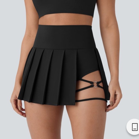 HALARA Dresses & Skirts - NWT HALARA Black Pleated Mini Skirt with Strappy Ring Cutout Detail large